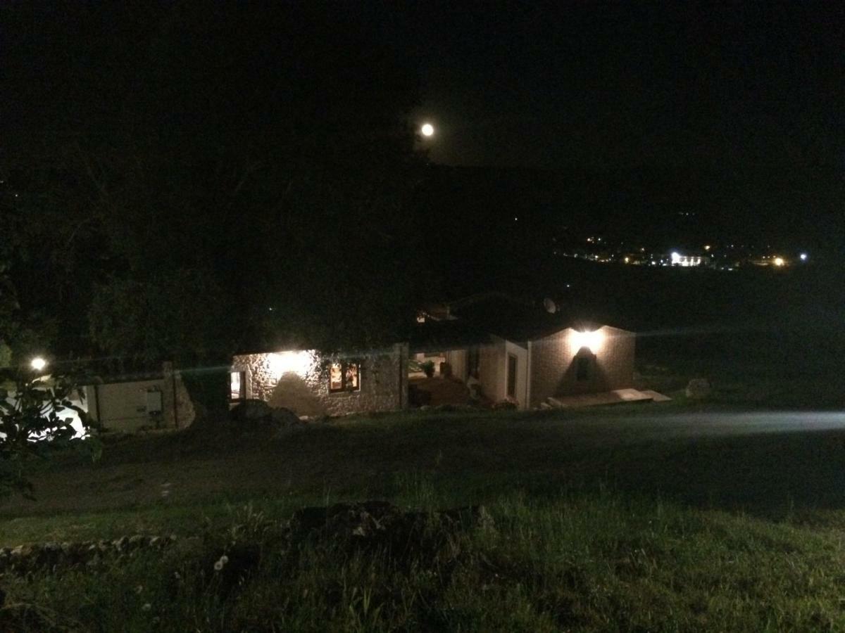 Il Nido Del Falco Nelle Antiche Mura Saturnia Bagian luar foto