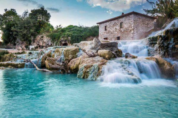 Il Nido Del Falco Nelle Antiche Mura Saturnia Bagian luar foto